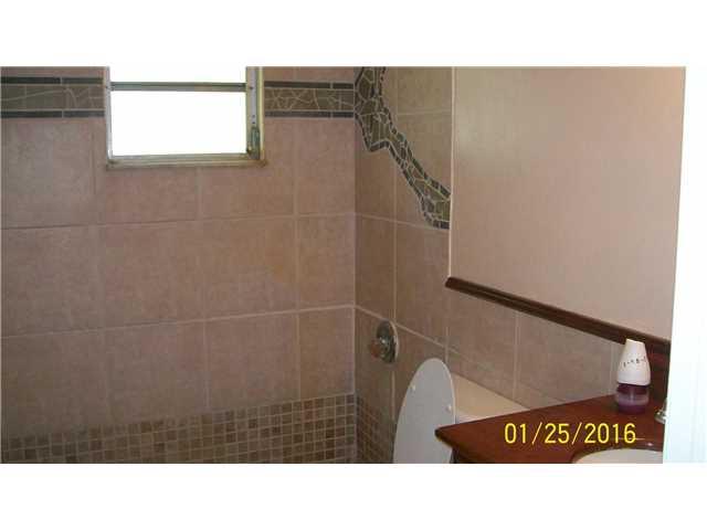 5442 Southeast Cable Drive Stuart, FL 34997 - Photo 9 of 10