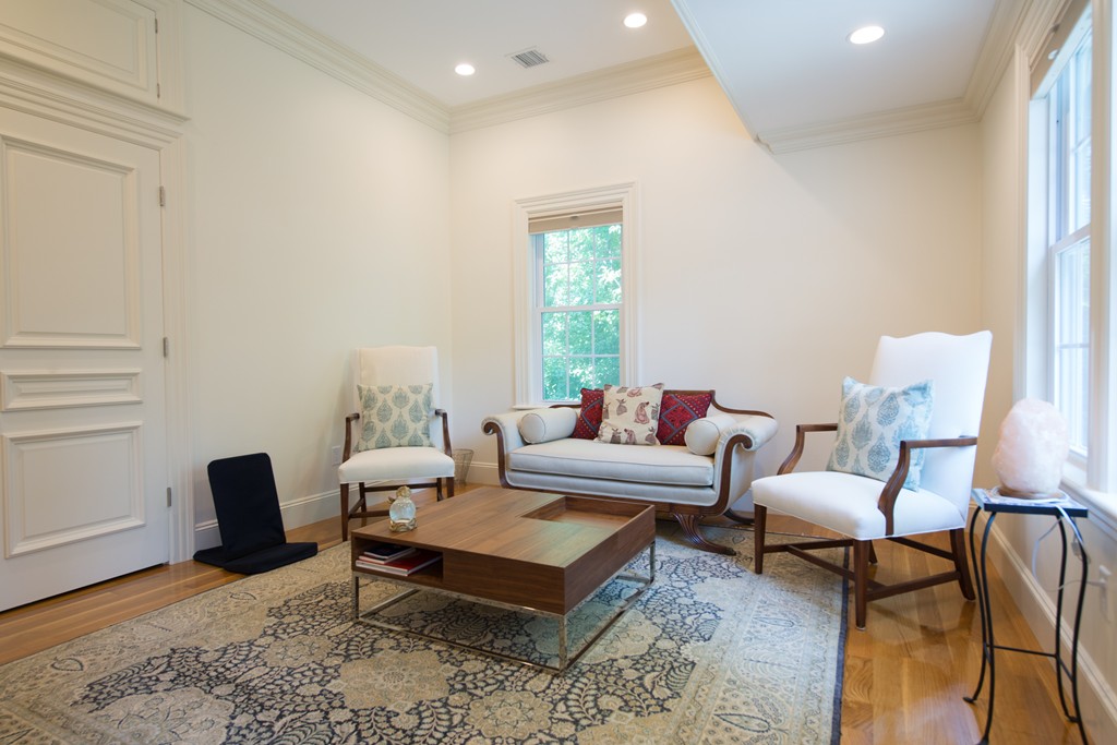 139 Arnold Road Newton, MA 02459 - Photo 12 of 30 a living room with furniture and a window