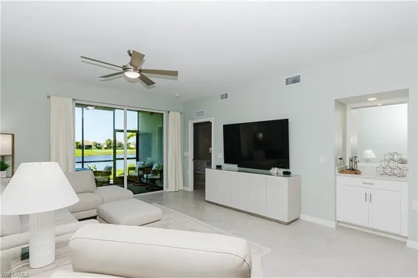 $2,695 | 5428 Double Eagle Circle, Unit 2517, Ave Maria, FL 34142