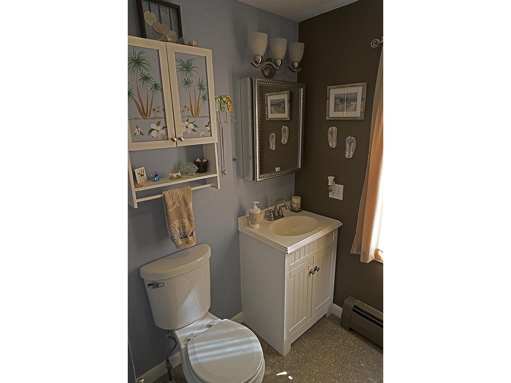56 Pine Ridge Circle Sandown, NH 03873 - Photo 10 of 25 Gallery Image 10