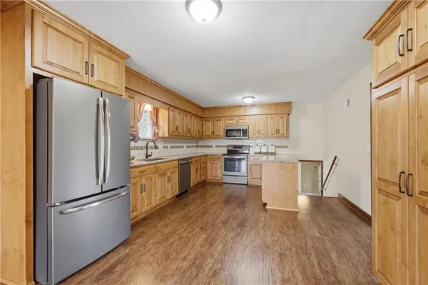 $369,900 | 223 Highway Tt N/a Oak Grove, Oak Grove, MO 64075