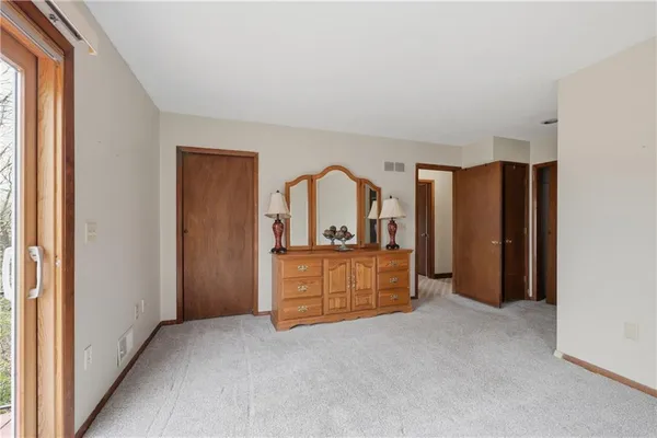 $369,900 | 223 Highway Tt N/a Oak Grove, Oak Grove, MO 64075