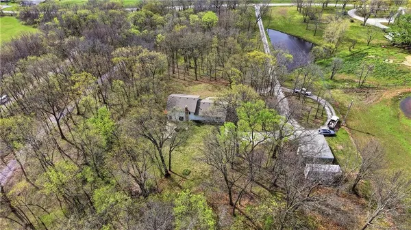 $369,900 | 223 Highway Tt N/a Oak Grove, Oak Grove, MO 64075