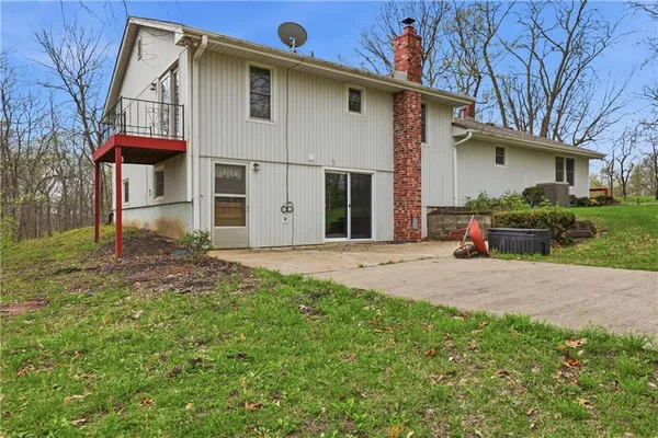 $369,900 | 223 Highway Tt N/a Oak Grove, Oak Grove, MO 64075