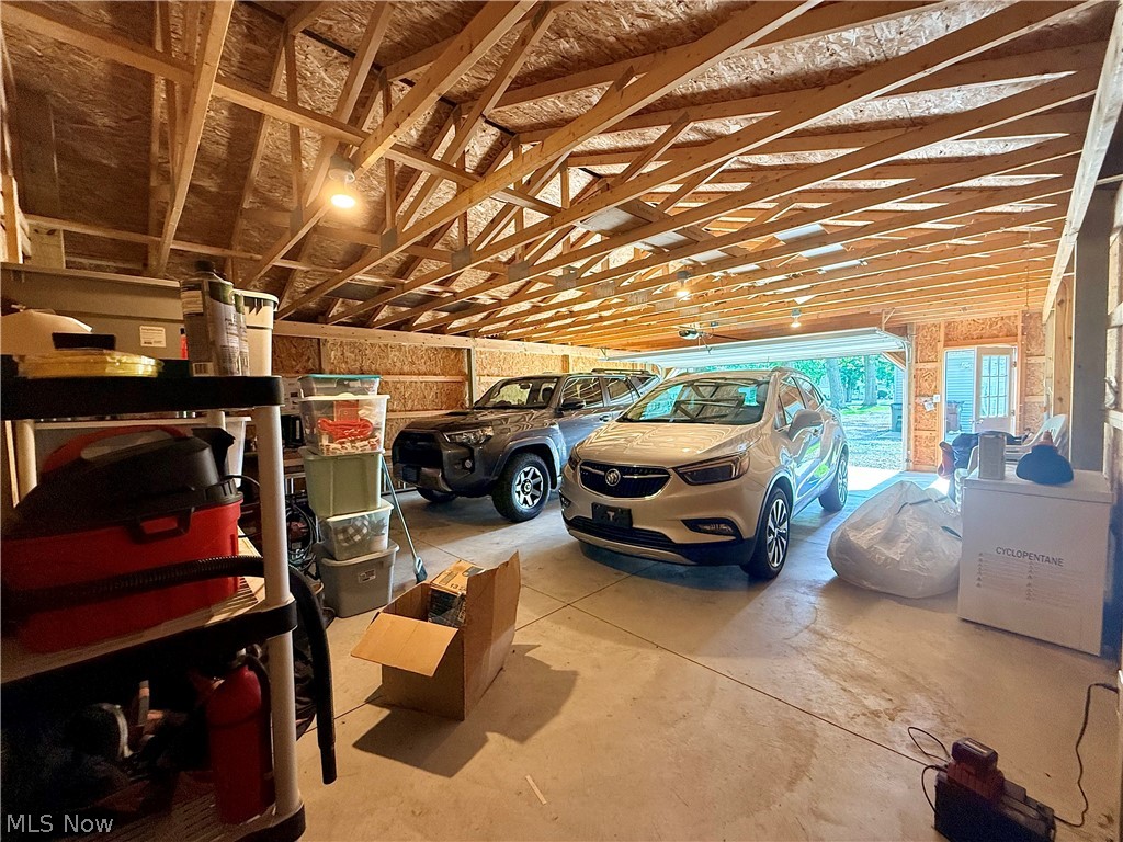 10519 Dewhurst Road Elyria, OH 44035 - Photo 16 of 20 Oversized, perfect for vehicles and storage.