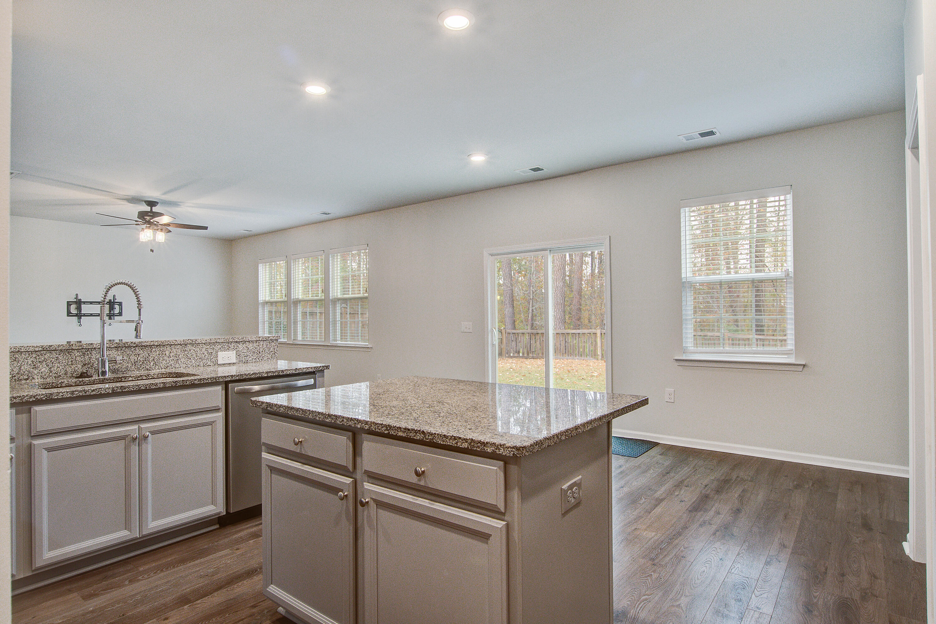 602 Mountain Laurel Circle Goose Creek, SC 29445 - Photo 16 of 31 602 (16)