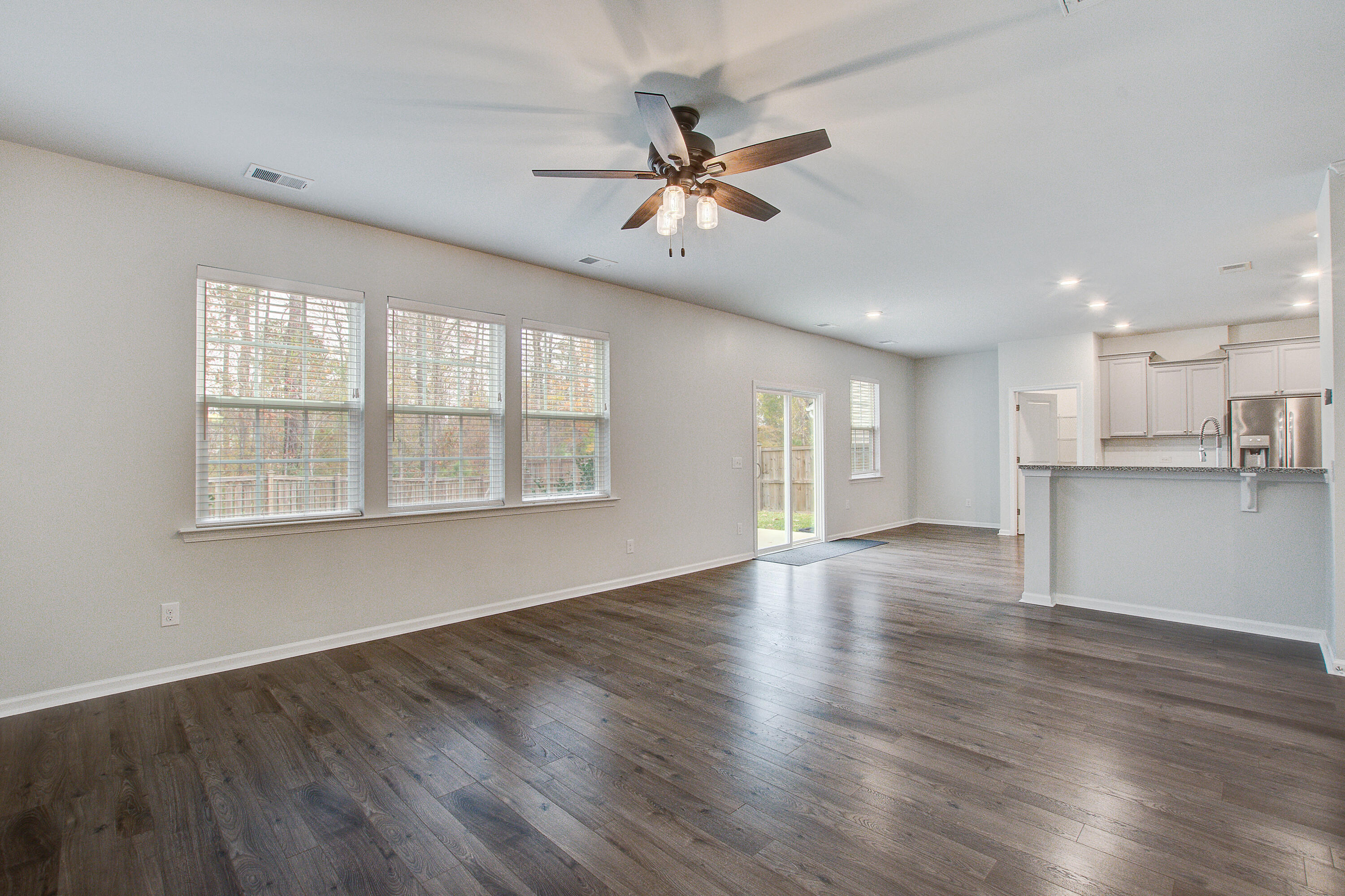 602 Mountain Laurel Circle Goose Creek, SC 29445 - Photo 9 of 31 602 (9)