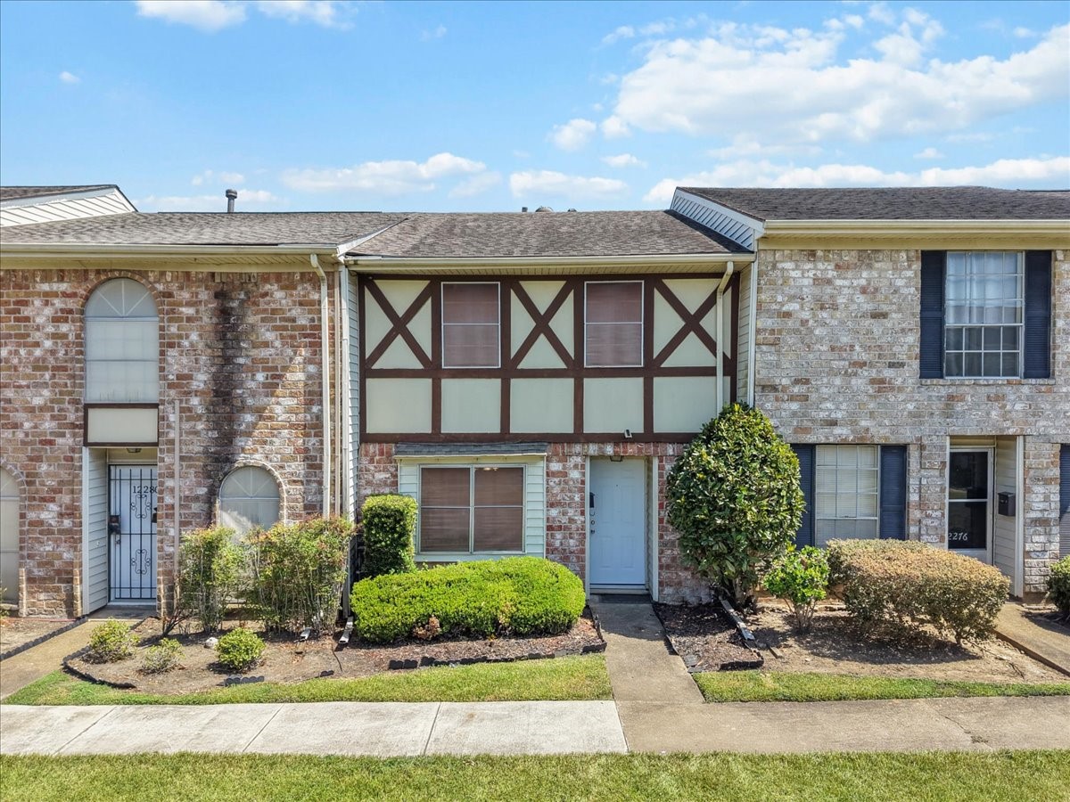 12278 Beamer Road Houston, TX 77089 - Photo 2 of 26 Gallery Image 2