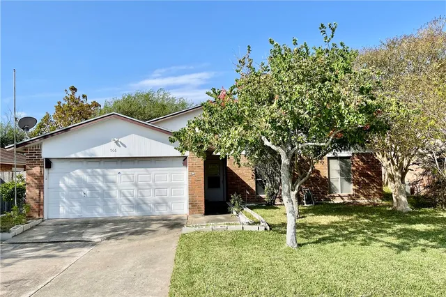 $209,999 | 966 Bramling Circle, Corpus Christi, TX 78418