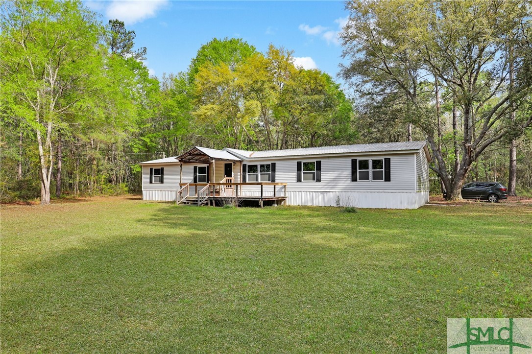 6574 Buchan Road Pembroke, GA 31321 - Photo 2 of 26