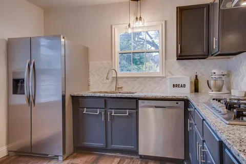 $389,000 | 326 Vermont Avenue, Dallas, TX 75216