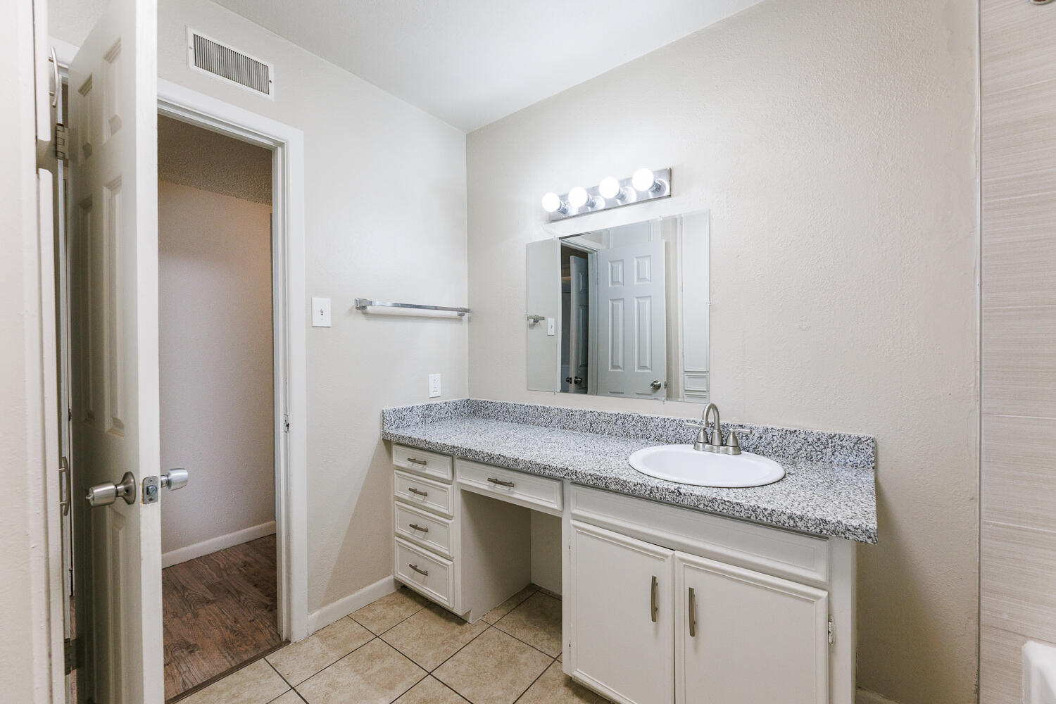 4208 40th Street Lubbock, TX 79413 - Photo 35 of 51 Hall Bathroom