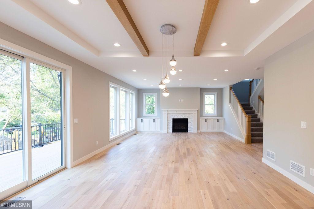 13295 Inverness Road Minnetonka, MN 55305 - Photo 8 of 27 Gallery Image 8