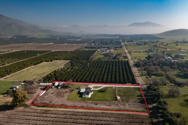 $519,900 | 21096 East Weldon Avenue, Sanger, CA 93657