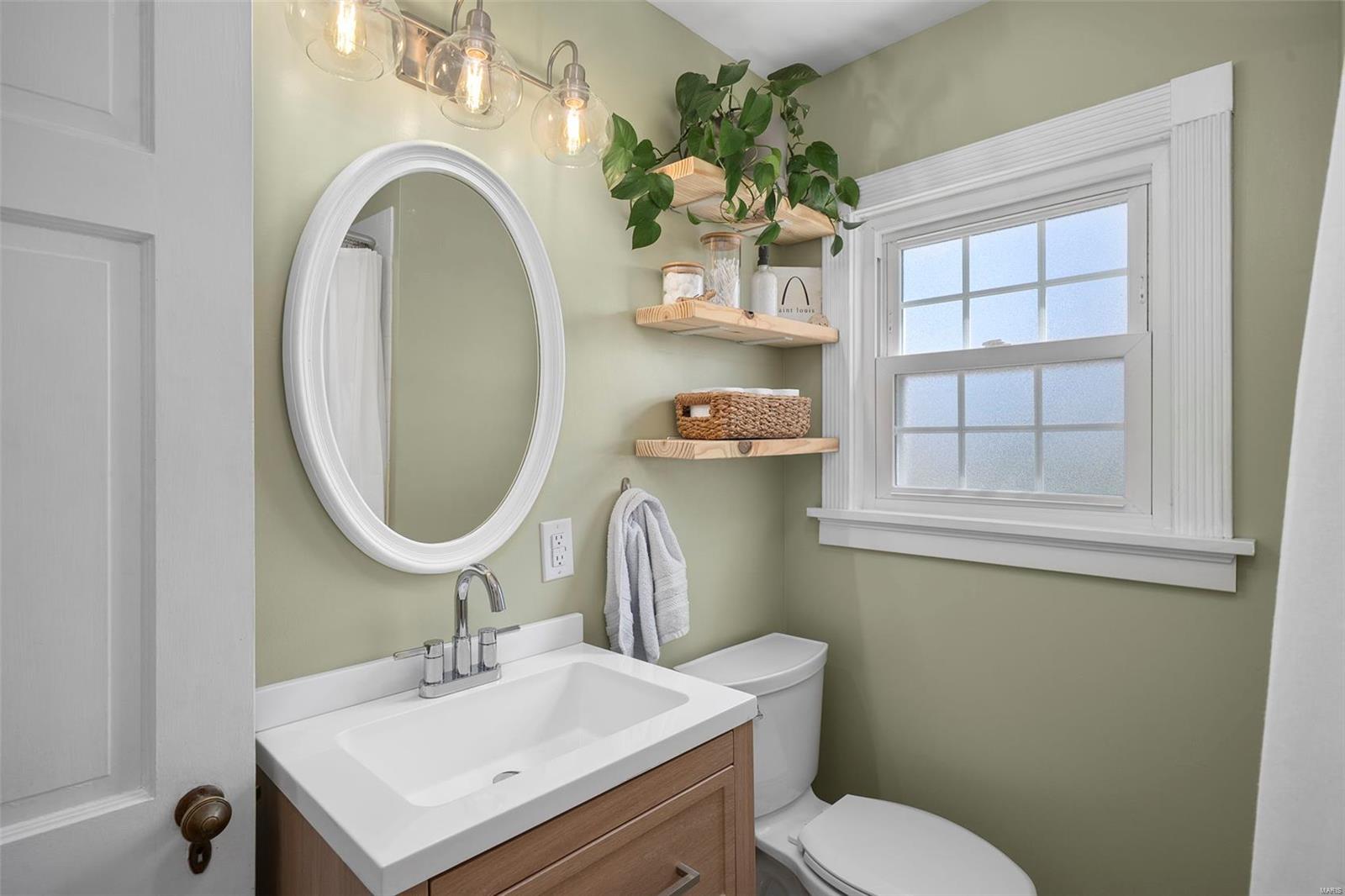 2820 Manderly Drive St. Louis, MO 63144 - Photo 21 of 51