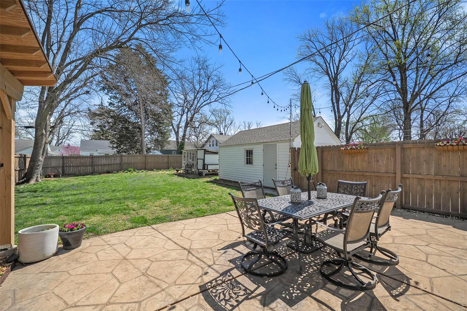 2820 Manderly Drive St. Louis, MO 63144 - Photo 35 of 51