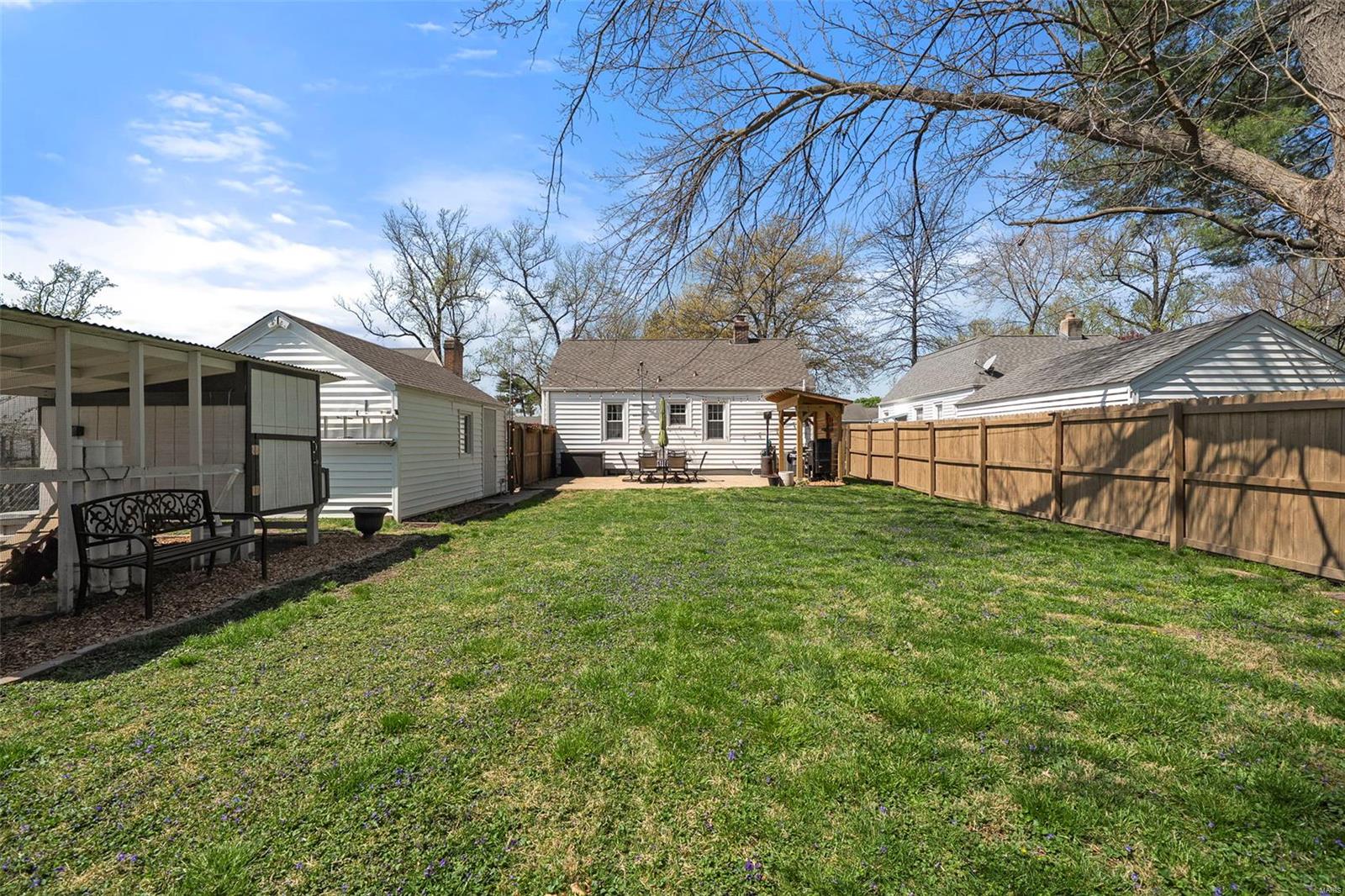 2820 Manderly Drive St. Louis, MO 63144 - Photo 36 of 51