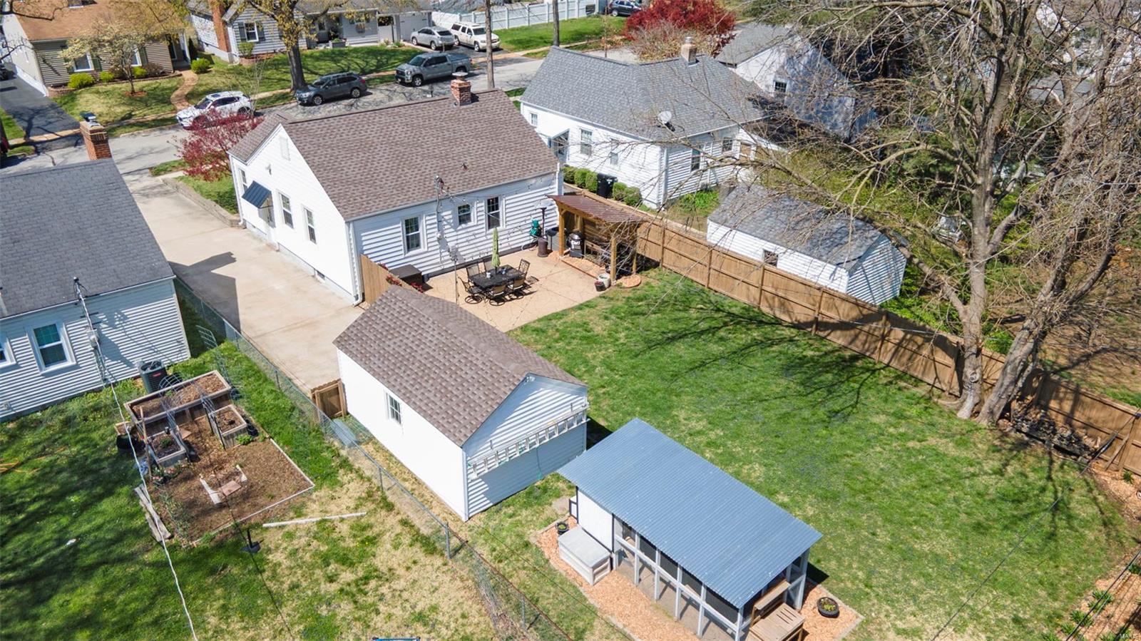 2820 Manderly Drive St. Louis, MO 63144 - Photo 45 of 51