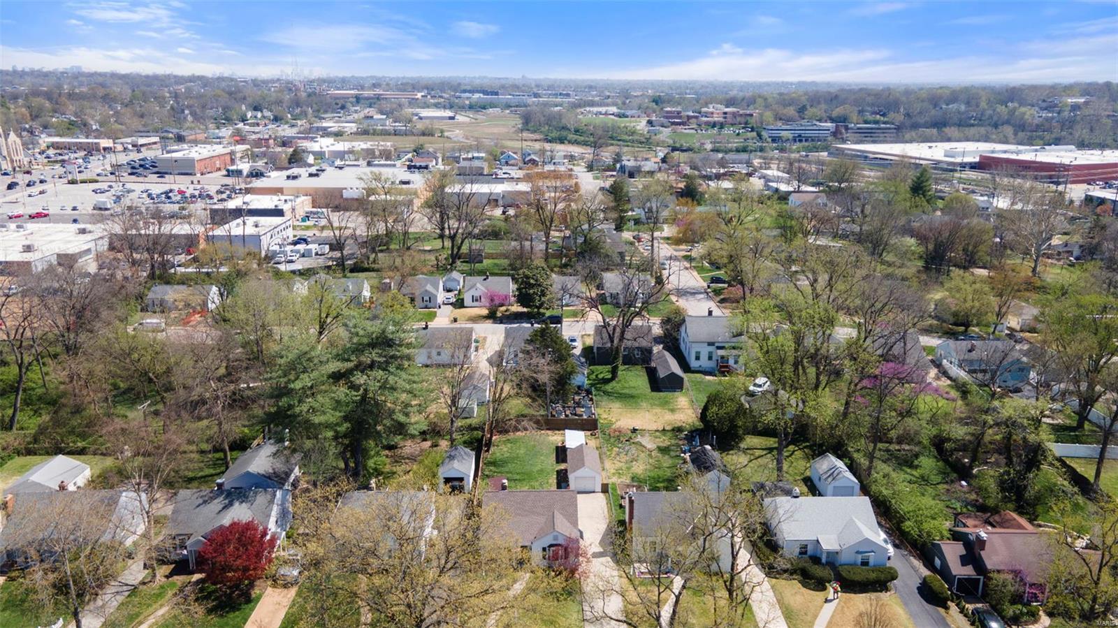 2820 Manderly Drive St. Louis, MO 63144 - Photo 46 of 51