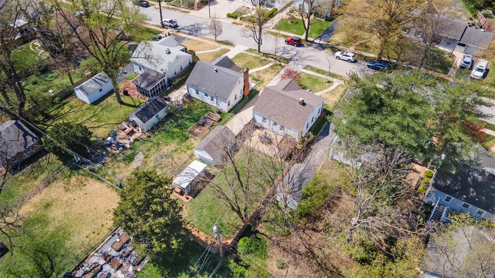 2820 Manderly Drive St. Louis, MO 63144 - Photo 47 of 51