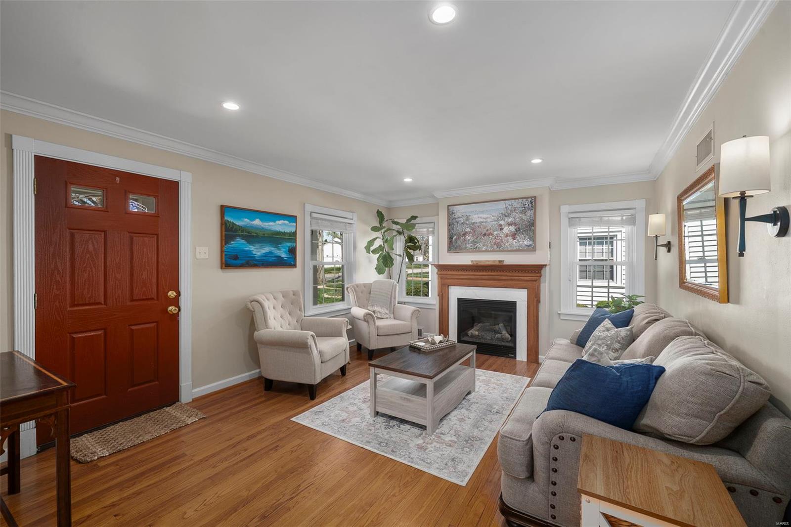 2820 Manderly Drive St. Louis, MO 63144 - Photo 7 of 51