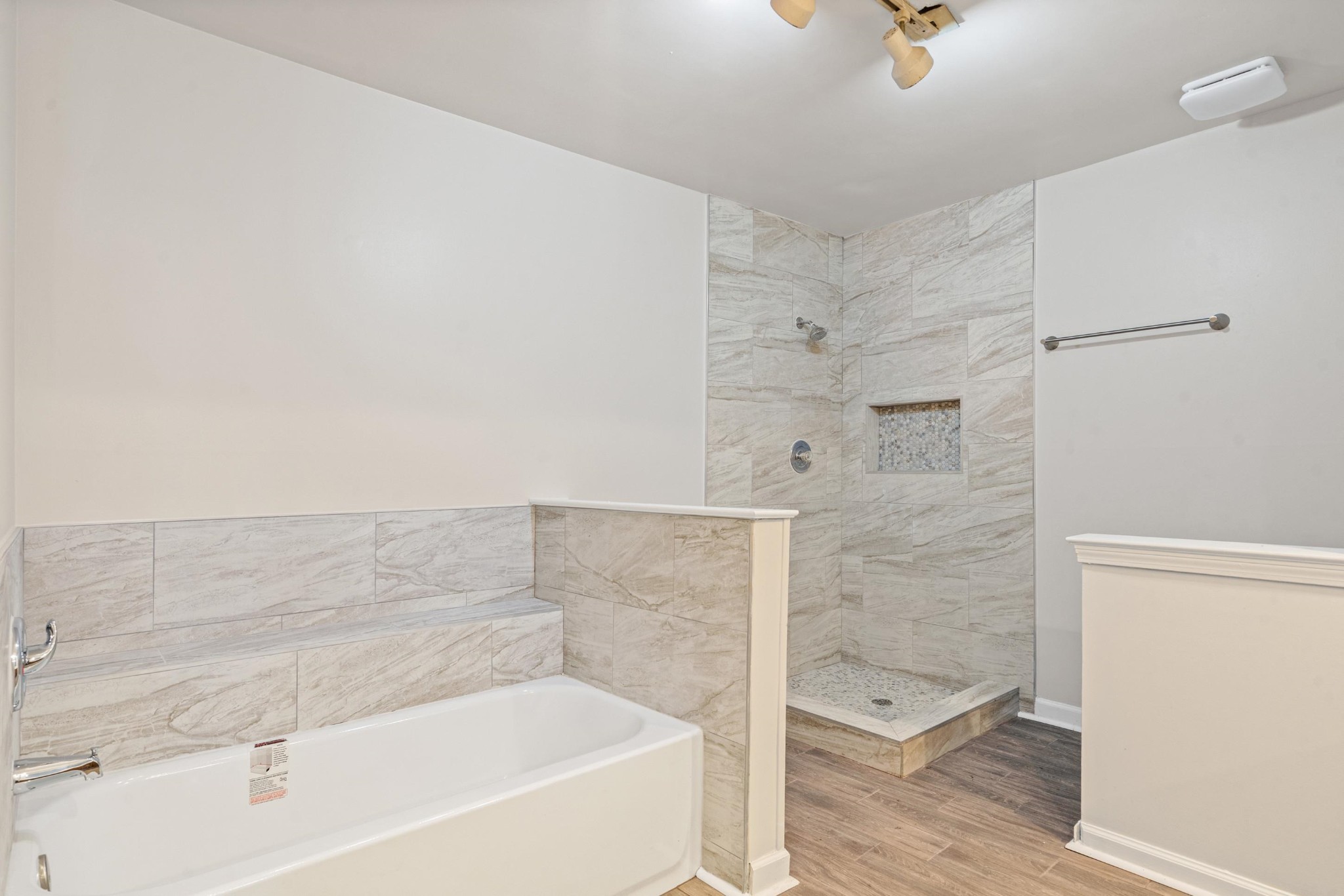 810 North Walnut Bend Road Cordova, TN 38018 - Photo 15 of 28 Gallery Image 15