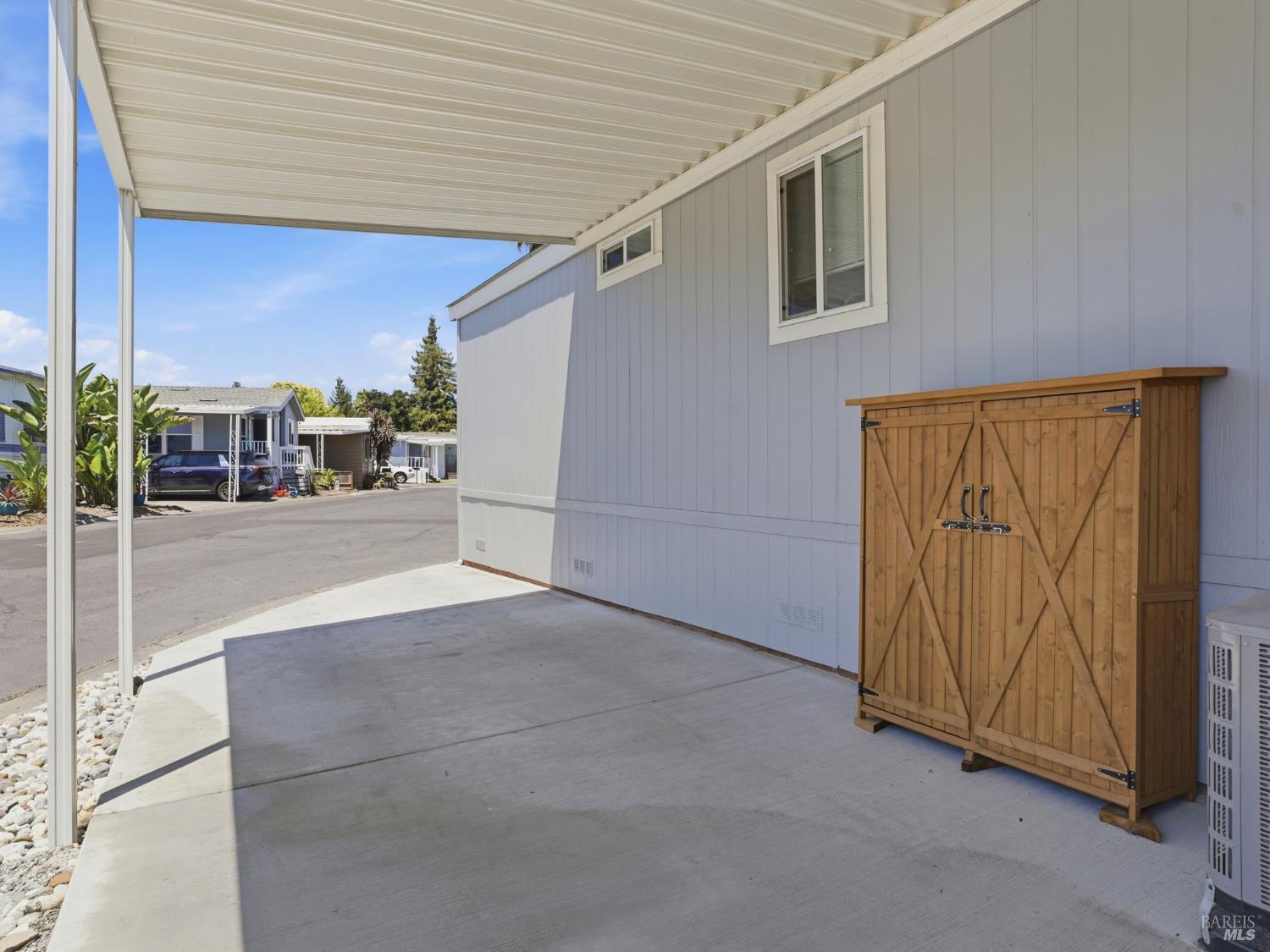 858 Mary Street Santa Rosa, CA 95403 - Photo 4 of 34