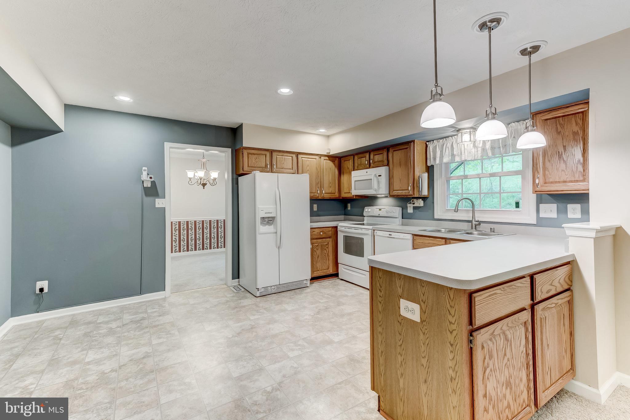 9516 Stoneoak Road Baltimore, MD 21236 - Photo 17 of 54