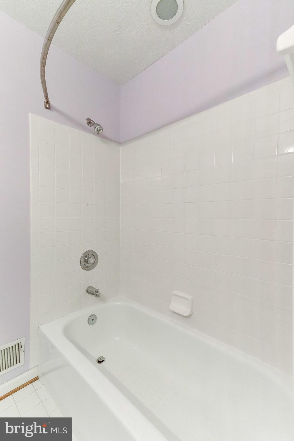 9516 Stoneoak Road Baltimore, MD 21236 - Photo 35 of 54