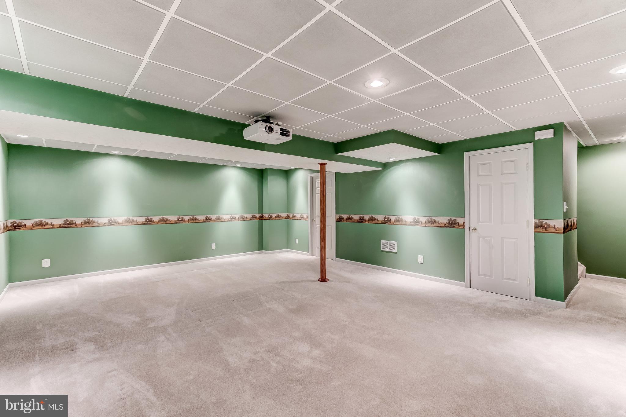 9516 Stoneoak Road Baltimore, MD 21236 - Photo 41 of 54