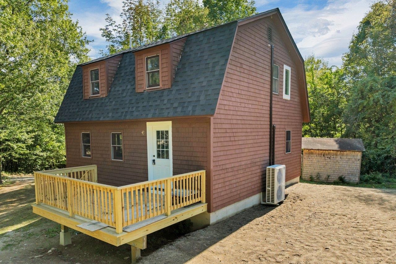 313 N Road Barnstead, NH 03225 - Photo 2 of 29
