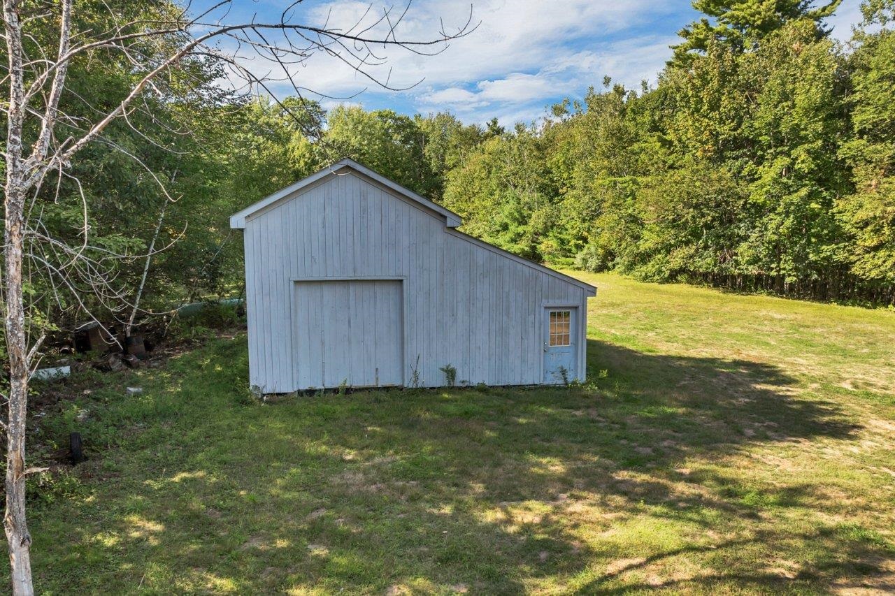 313 N Road Barnstead, NH 03225 - Photo 7 of 29
