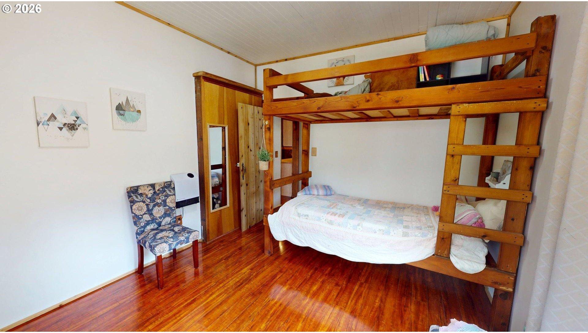 27837 Thimbleberry Road Gold Beach, OR 97444 - Photo 25 of 27 Bedroom