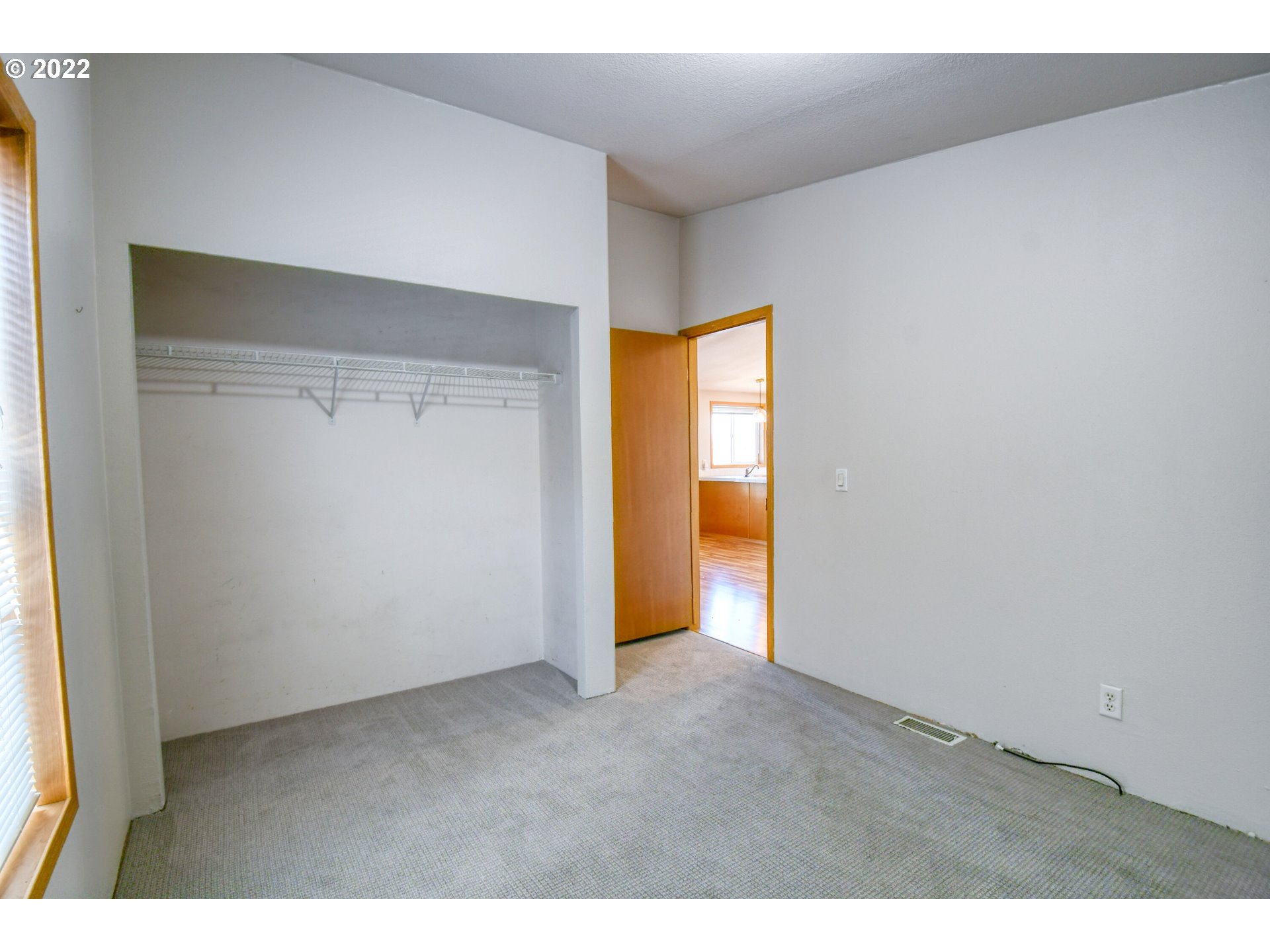 3021 Southwest River View Drive Pendleton, OR 97801 - Photo 19 of 32 a view of an empty room