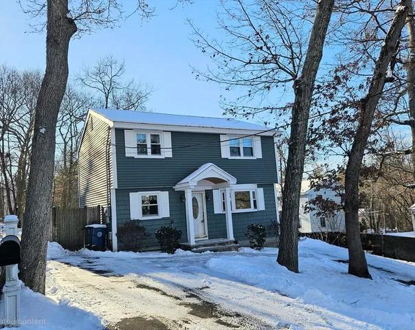 $575,000 | 1 Kenwood Street, Billerica, MA 01862