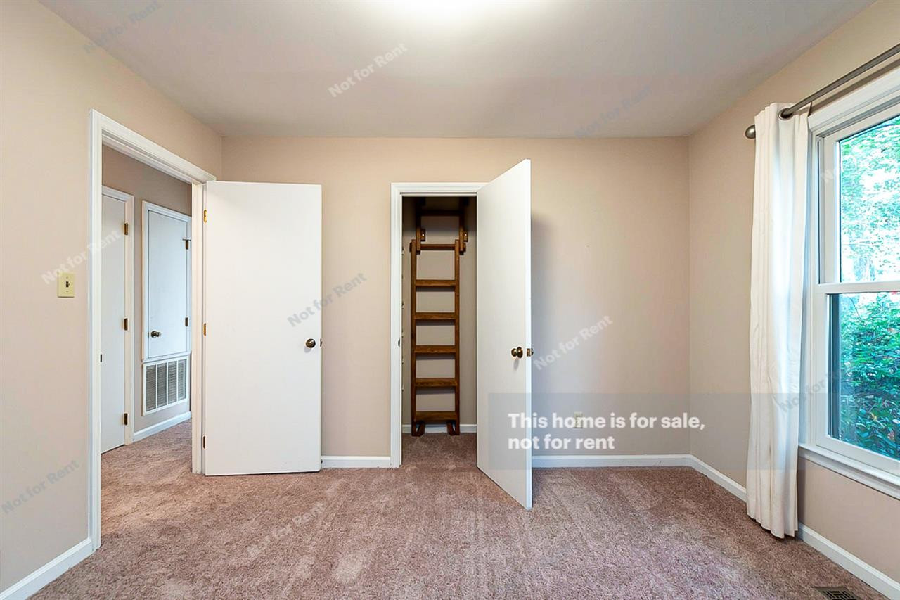 7112 Mill Ridge Road Raleigh, NC 27613 - Photo 22 of 26 Photo 22