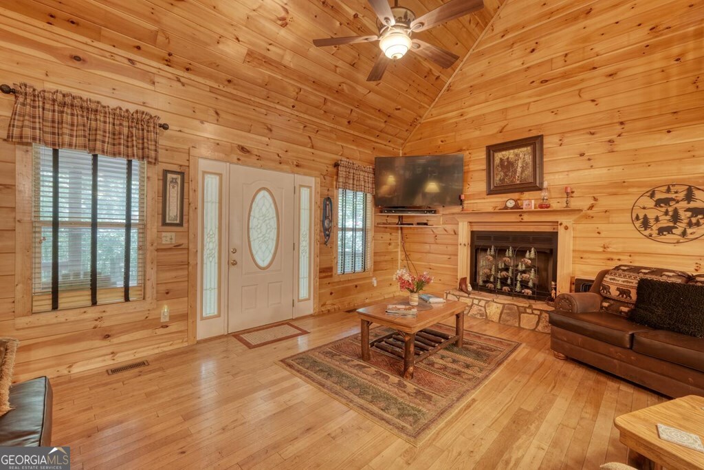 45 K D Lane Ellijay, GA 30540 - Photo 7 of 48