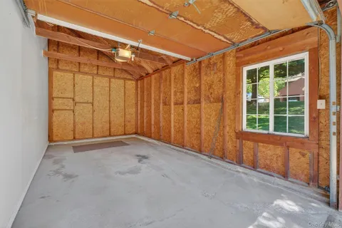 $425,000 | 204 Autumn Lane, Brewster, NY 10509