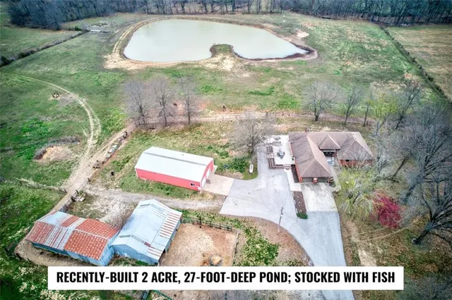 $830,000 | 14589 Northeast County Road 2763, Adrian, MO 64720