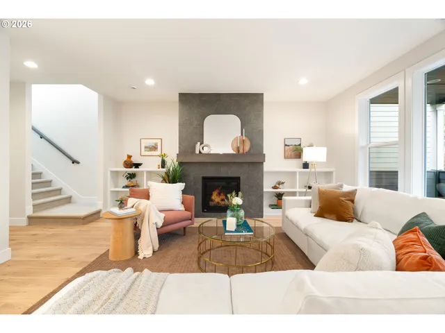 $975,000 | 2885 Northwest 114th Terrace, Portland, OR 97229