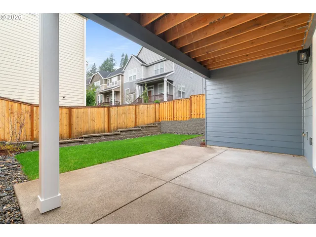 $975,000 | 2885 Northwest 114th Terrace, Portland, OR 97229