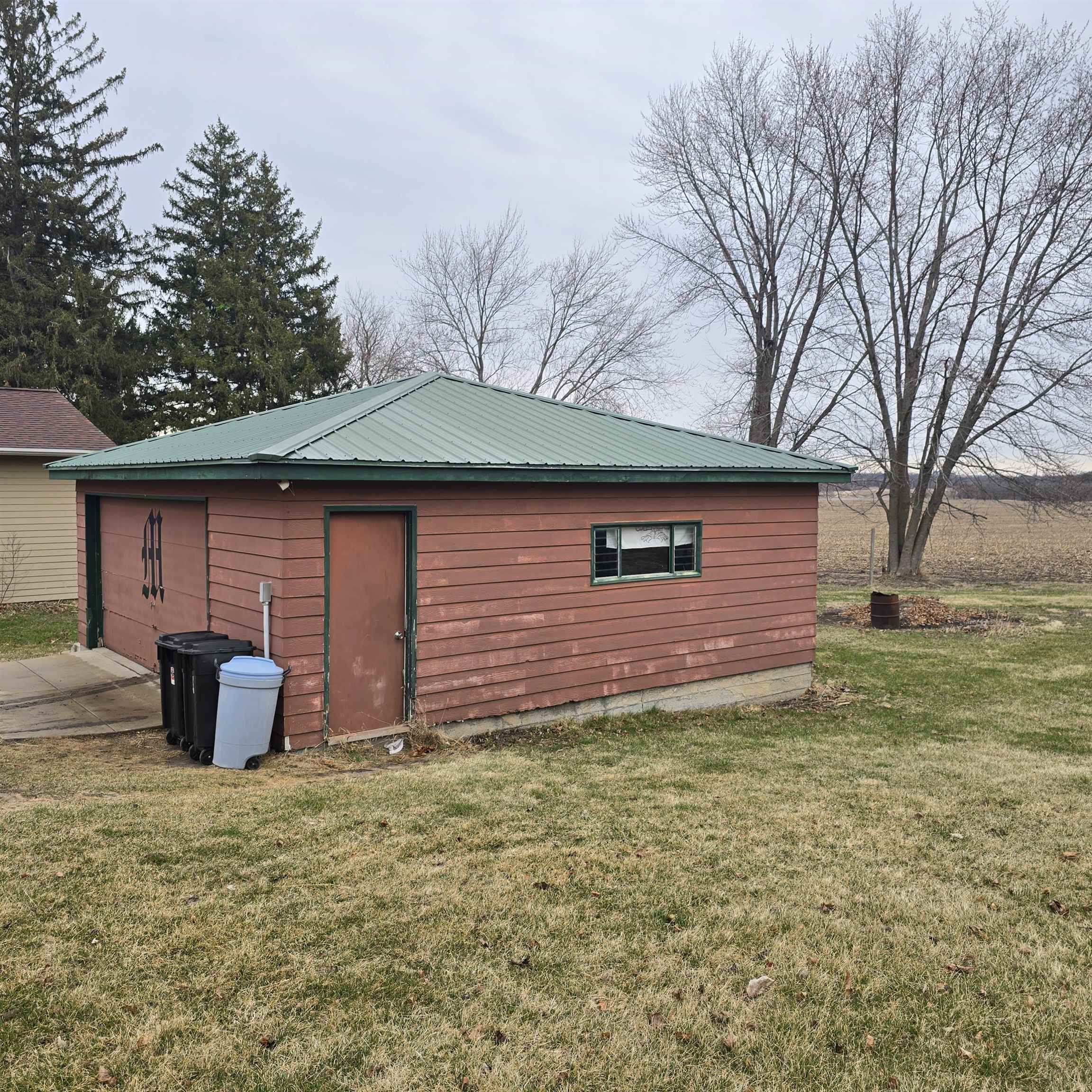 607 Garfield Street Leaf River, IL 61047 - Photo 6 of 25