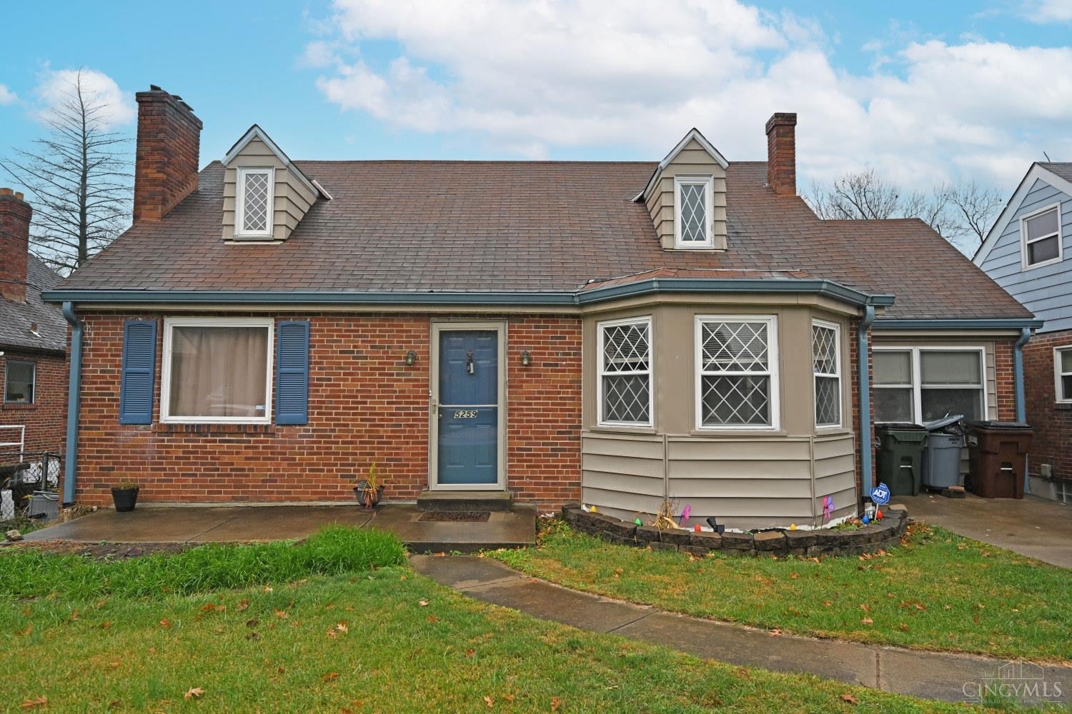 5259 Relluk Drive Cincinnati, OH 45238 - Photo 1 of 46 Gallery Image 1