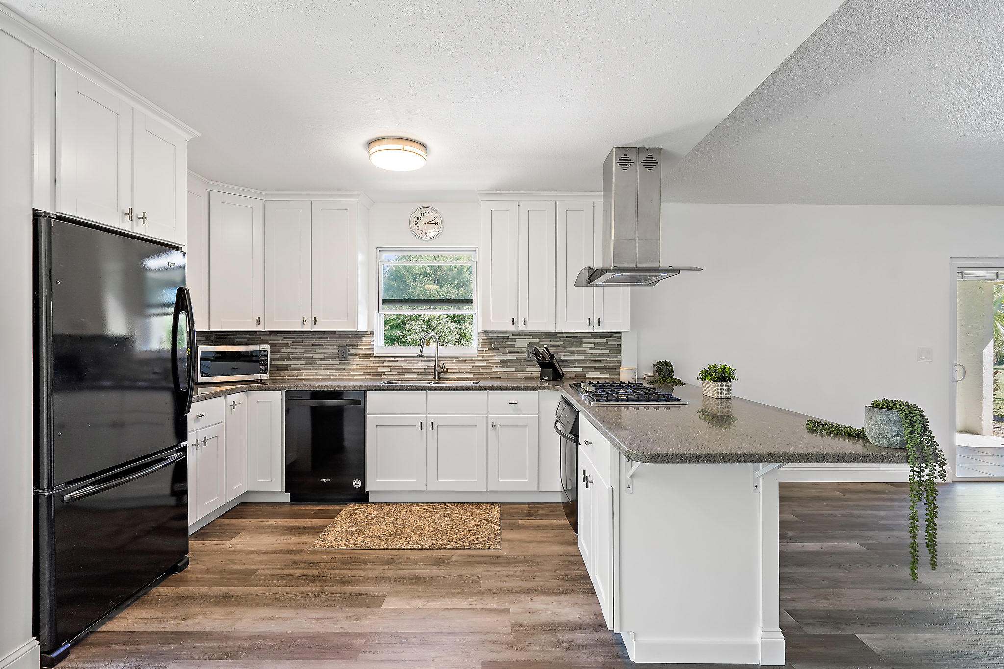15832 Jupiter Farms Road Jupiter, FL 33478 - Photo 3 of 26 kitchen