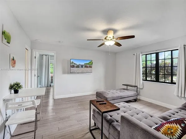$4,750 | 2500 Northeast 19th Street, Pompano Beach, FL 33062