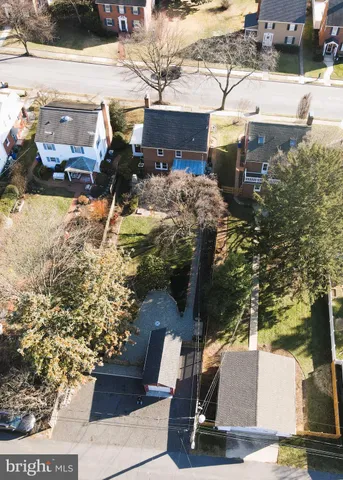 a picture of city view