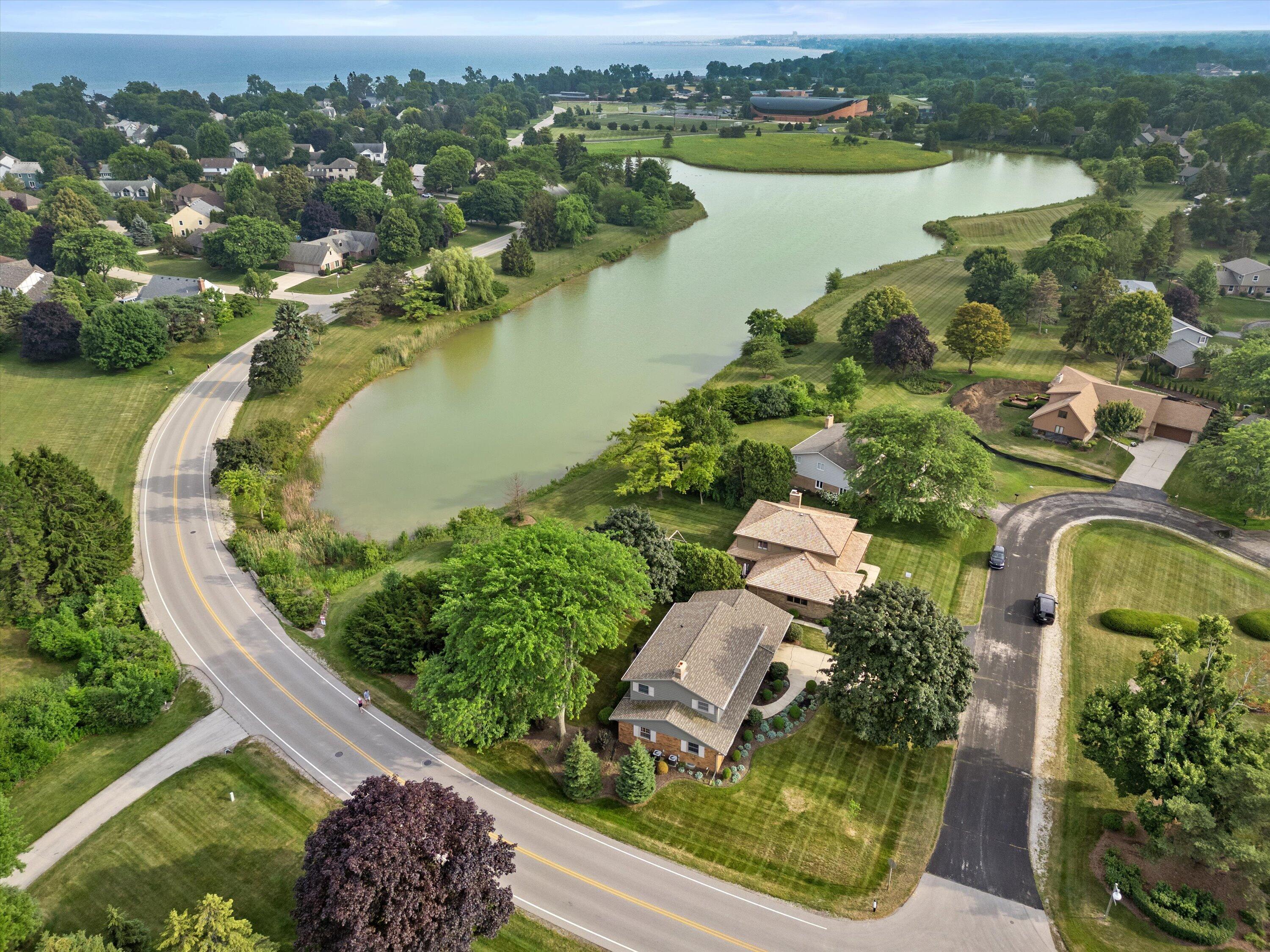 1 Shorewood Court Wind Point, WI 53402 - Photo 37 of 44 07-DJI_0111