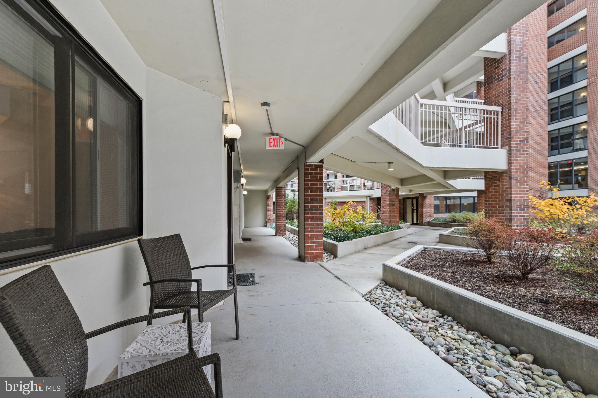 1951 Sagewood Lane, Unit 18 Reston, VA 20191 - Photo 21 of 34