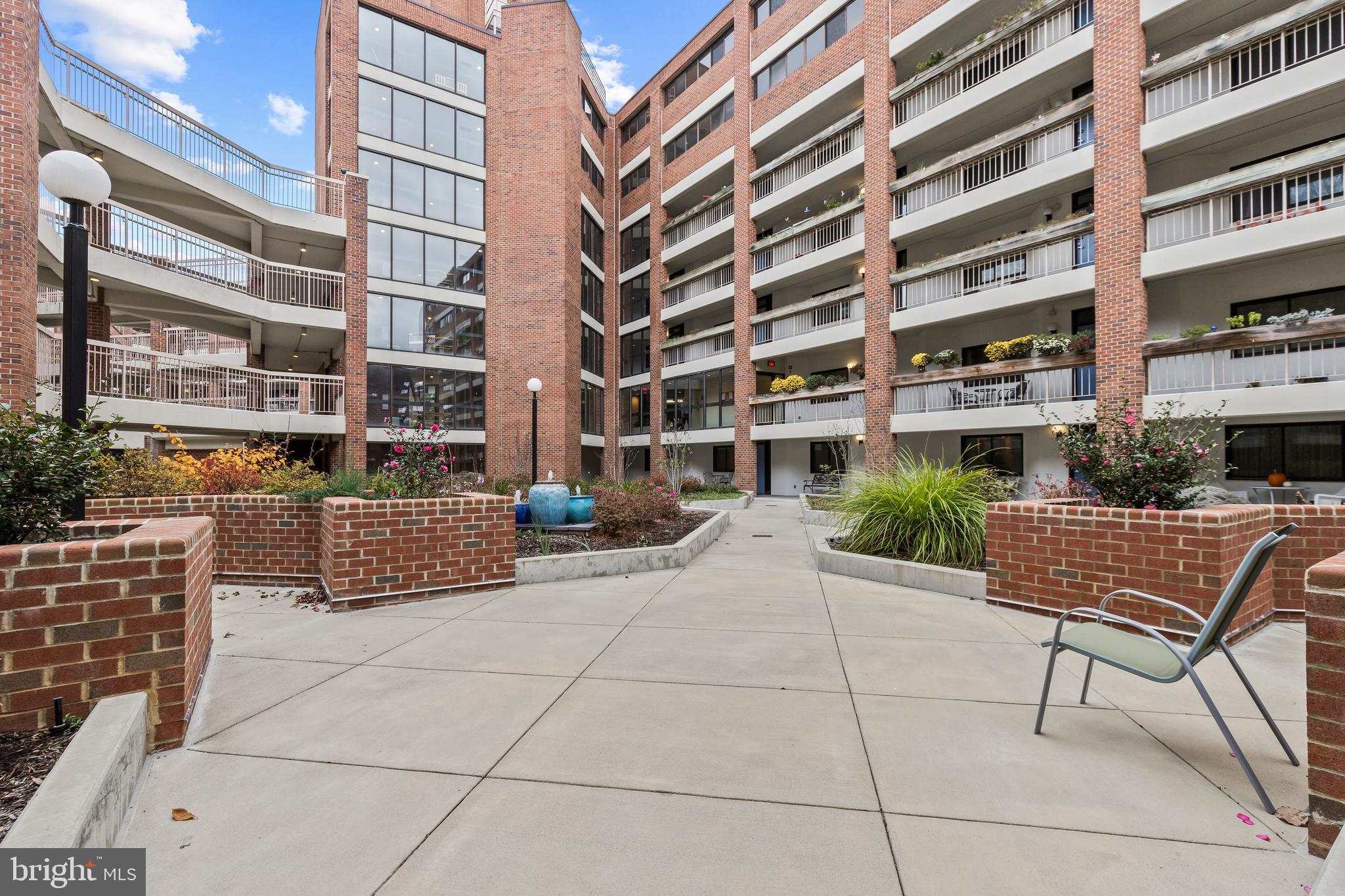 1951 Sagewood Lane, Unit 18 Reston, VA 20191 - Photo 24 of 34