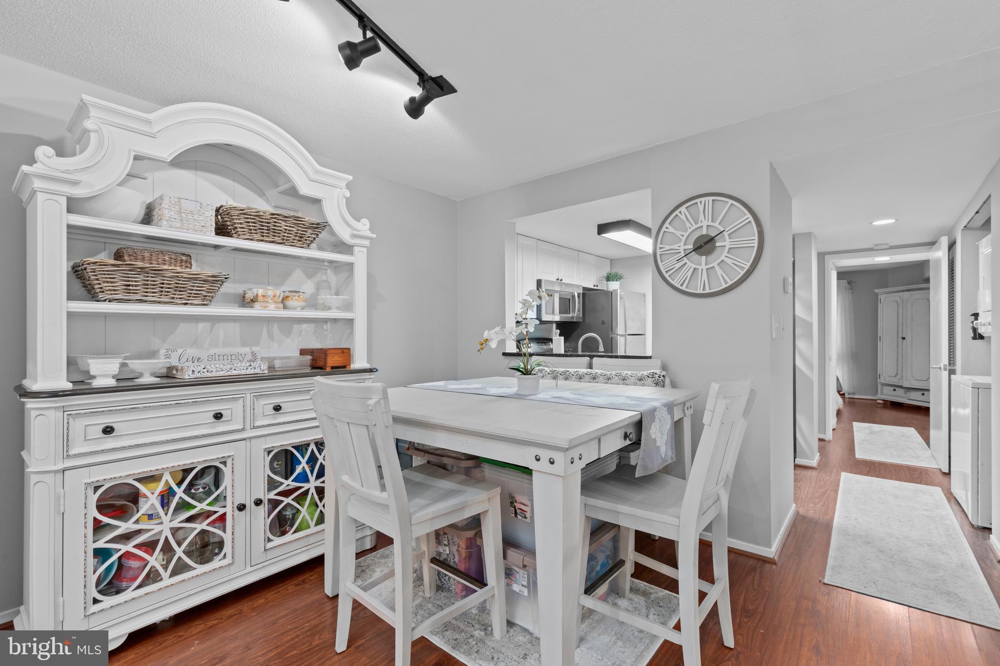 1951 Sagewood Lane, Unit 18 Reston, VA 20191 - Photo 5 of 34